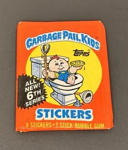 Carta Topps Garbage Pail Kids 1986 originale 6° serie 5 adesivi sigillati (confezione da 1) - Foto 1 di 3
