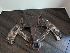 Western Wagon Wheel & Saddle Hooks Wall Decor - Picture 1 of 14