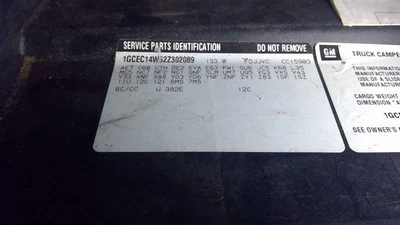 Grille Gray Center Bar Fits 99-02 SILVERADO 1500 PICKUP 716023 - Image 1 of 4