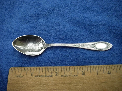 Good ALBANY, NEW YORK  Demi Souvenir Spoon-STATE CAPITOL Bowl-Whiting ADAM Cover