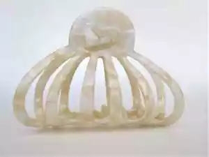 Fermaglio artiglio capelli biondo vaniglia perla bianco marmorizzato grande per capelli spessi - Foto 1 di 4