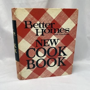 Vtg Better Homes and Gardens Cookbook 1976  Revised Edition 1st Printing Binder - Picture 1 of 14