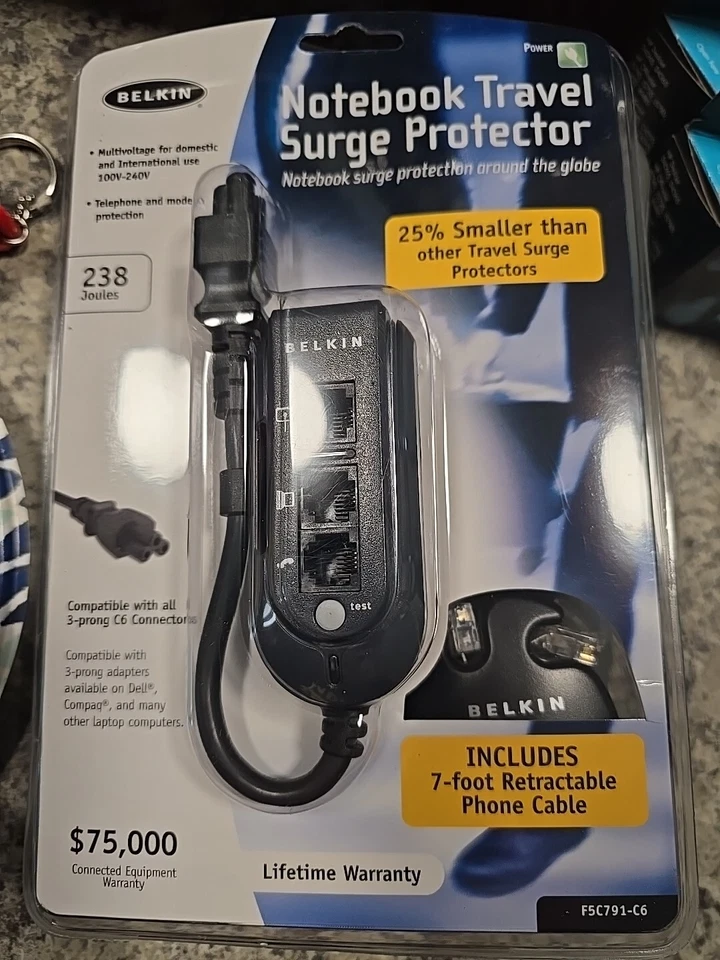 Belkin Notebook Travel SURGE PROTECTOR 238J 110v-240v C1 - Image 1 of 1