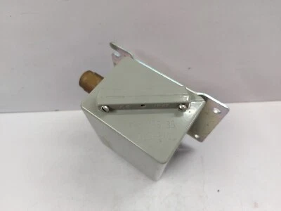 Interrupteur De Pression DANFOSS KPS35 060-3105 - Photo 1/4