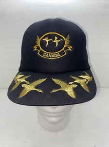 Vintage Canada Hat snapback Gold Embroidered - Picture 1 of 8