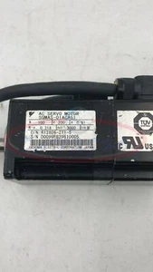 Servomotore Yaskawa SGMAS-01ACA61 testato - Foto 1 di 3