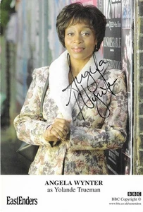 Angela Wynter autographed photo - Picture 1 of 1