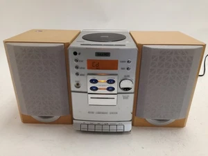 Sanyo Micro Component Stereo System with CD Player and Speakers Bundle - Picture 1 of 6