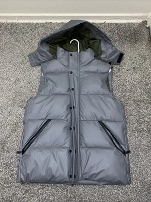 Hunter Chiswell Vest Men Grey Small $149.99 NWT - Image 1 of 4