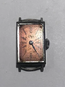 VINTAGE NISUS WATCH LADY WORKING / G4365 - Picture 1 of 4