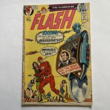 The Flash 210, DC 1971, Elongated Man, 48 pages Broome & Infantino  6.5 FN+