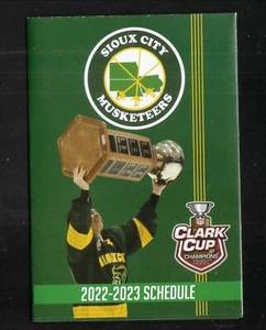 Mosqueteros de Sioux City--Horario de bolsillo 2022-23--Sioux City Medicare--USHL - Imagen 1 de 2