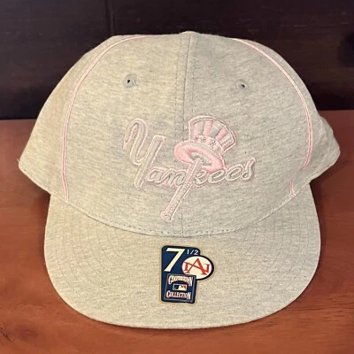 Yankess Gray Ball Cap Pink Embroidery Cooperstown Collection Professional 7 1/2 - Image 1 of 4