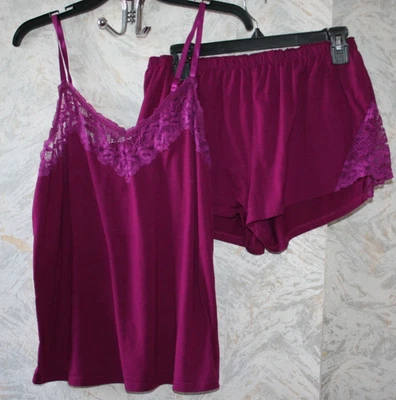 Juego de pijama Tahari 2 piezas talla grande top y corto borgoña encaje correas ajustables Foto 1 de 2