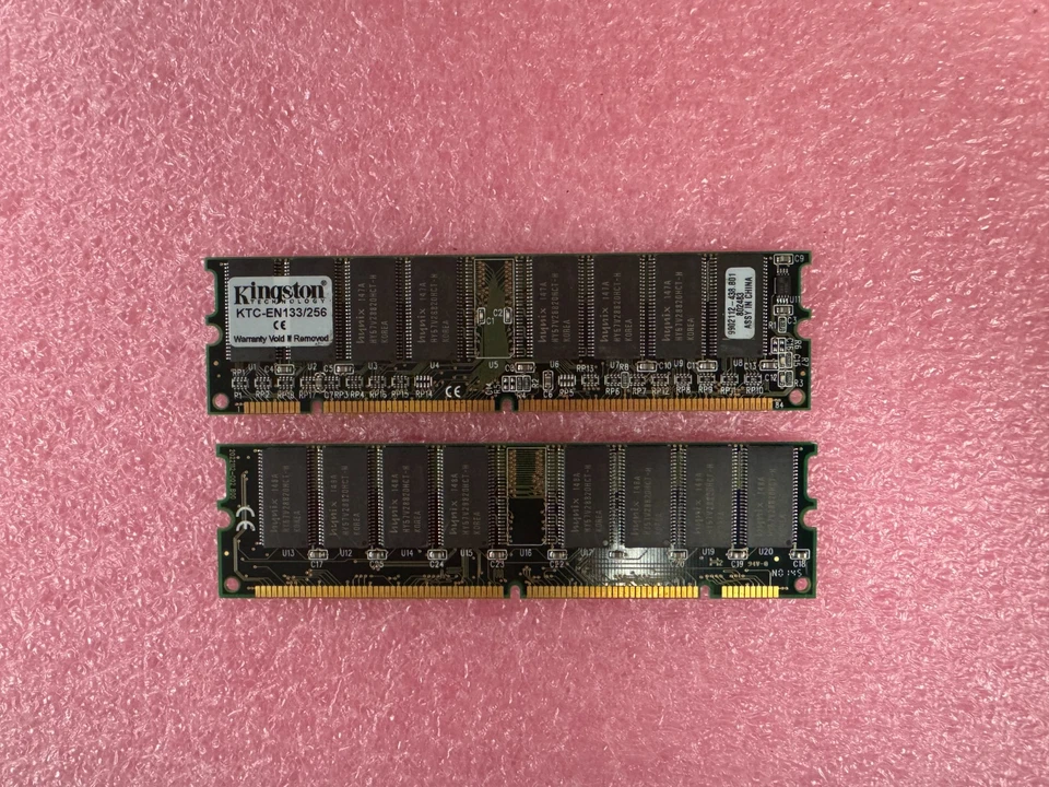 512MB (2x256MB) Vintage KINGSTON PC-133 non-ECC DIMM   KTC-EN133/256 INFINEON IC - Image 1 of 1