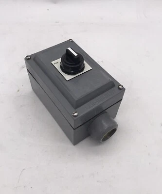 HOUSTON STOCK NEW AB 800H-1HZ4R ENCLOSED SWITCH NEMA 4X 800H-JR2 FREE 2 DAY AIR - Image 1 of 4