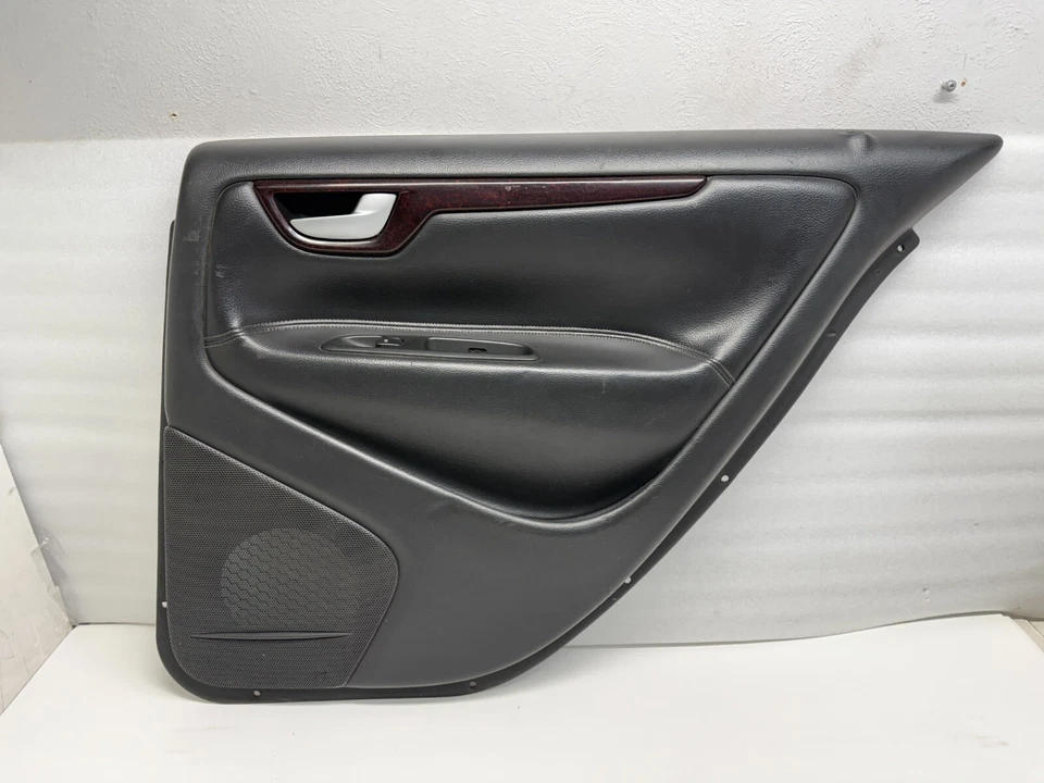 Panel de puerta trasera lado pasajero Volvo S60 2004 P50386 39981323 OEM Foto 1 de 4