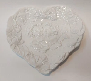 Vintage Heart Shaped White Porcelain Plate Raised Cherub Angle Design Italy 7360 - Picture 1 of 12
