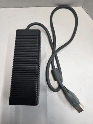Official XBOX 360 Power Supply AC Adapter 150W 12V EADP-150JB Original Microsoft - Image 1 of 4