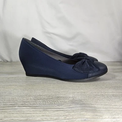 Bomba de cuña BareTraps Lexia para mujer en azul marino talla 8,5 M nueva sin etiquetas Foto 1 de 4