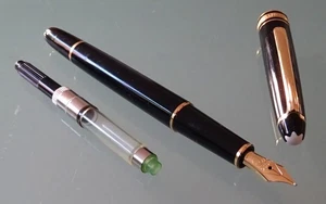 MONTBLANC MEISTERSTÜCK schöner PATRONEN-FÜLLER, Feder M, Nr. 144 CLASSIQUE, EDEL - Bild 1 von 17
