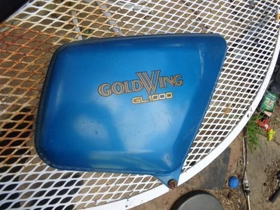 Vntg Right Honda 1975 1976 1977 GL1000 1000 Goldwing OEM Side Cover Panel blue - Image 1 of 4