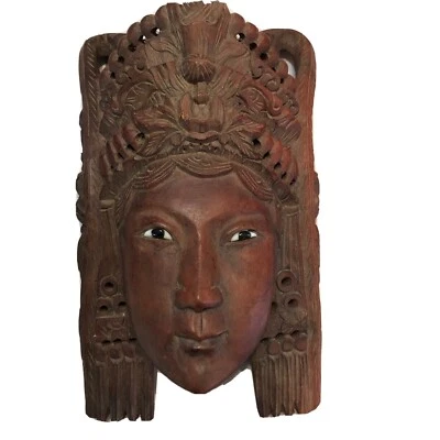 Máscara esculpida em pau-rosa antiga imperatriz chinesa olhos incrustados Ex 8" por 6" - Imagem 1 de 4