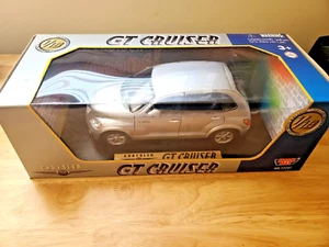 MotorMax Chrysler GT Cruiser - Grey Silver #73107 / 1/18 Scale / NIB (Item # 2) - Picture 1 of 2