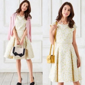 Waschbares Tocca Floral Jacquard Flare Kleid, Limited Edition Stoff so - Bild 1 von 10