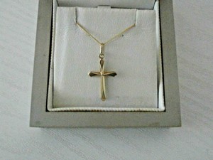 H Samuel Gold Crucifix 2025