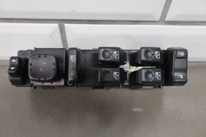 2003-2004 Hummer H2 Front Left Driver Master Window Switch No Bezel - Picture 1 of 14