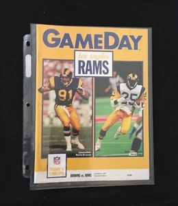 NFL Exclusive Magazine Browns vs Rams December 2 1990 - Picture 1 of 2