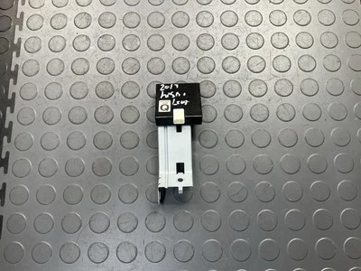 Nissan 2013-2017 módulo de control de bloqueo de robo de hojas OEM Foto 1 de 4