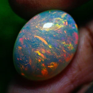 7.90Ct Oval 18.8X14.2mm Multi Colors Dancing Ethiopia Natural Rainbow Fire Opal - Picture 1 of 5