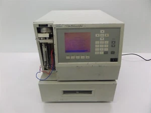 Waters 717Plus HPLC Autocampionatore WAT078900 - Senza riscaldatore/raffreddatore - Foto 1 di 9
