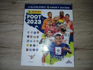 PANINI SET COMPLET CHAMPIONNAT FRANCE FOOT 2023 + VUOTO ALBUM VIDE MINT - Foto 1 di 2