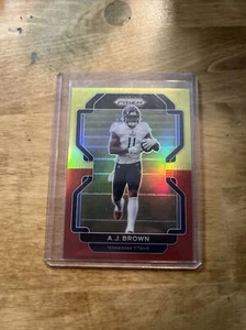 2021 Panini Prizm A.J. Ricevitore largo marrone giallo e rosso SSP 04/39 Titans Eagles - Foto 1 di 2