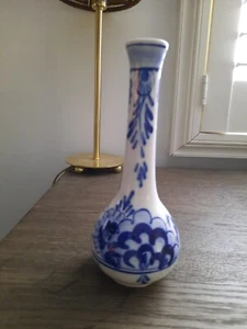 Delft Blauw Hand Painted Vase - Picture 1 of 3