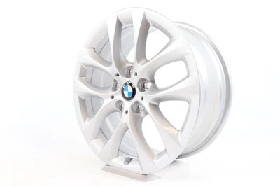 Neu Original BMW 2er F45 F46 Alufelge 17 Zoll 479 V-Speiche 6855088 43489 - Bild 1 von 3