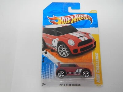 Hot Wheels 2011 New Models Mini Challenge Red - Image 1 of 4