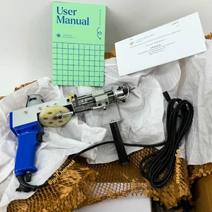TUFT THE WORLD Cut Pile AK-1 Tufting Machine w/ 1 Yard Monks Cloth - NEW/UNUSED - Picture 1 of 8
