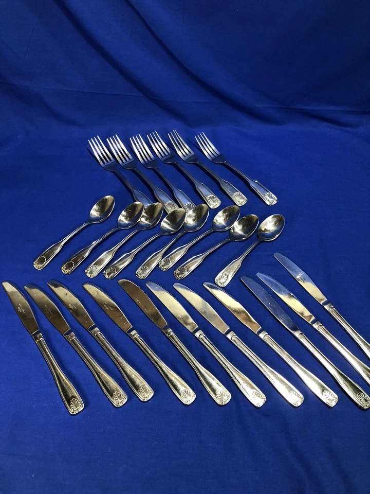 Update Stainless Shelley Shell Pattern Teaspoons Forks Knives 25 Total Flatware - Image 1 of 4