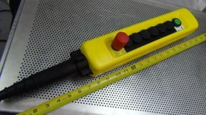 R&M Materials PBXA08YY Pendant Station - 500 Volt - NEW Never Installed