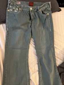 True Religion Jeans Men’s 42x33 Denim Billy Super T Large Stitching Light Wash - Picture 1 of 8