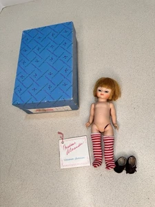 madame alexander 8” Doll Tommy Little Mouse Nude Woth Socks,box And Shoes - Foto 1 di 7