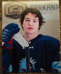 Antonio Martorana SIGNED 8X10 MATTE PHOTO SEATTLE THUNDERBIRDS 2026 NHL DRAFT (A - Picture 1 of 2
