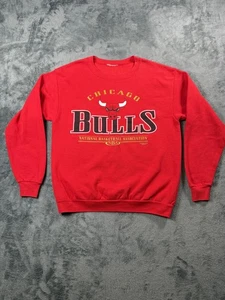 Vintage Chicago Bulls Sweatshirt Mens Medium Red NBA Crewneck 90s Nutmeg - Picture 1 of 11