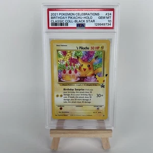 PSA 10 Cumpleaños Pikachu 24 Celebraciones Colección Clásica Holo Tarjeta Pokemon - Imagen 1 de 2