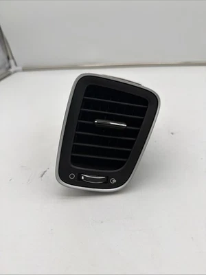 KIA SEDONA 2015-2018 conducto de aire exterior delantero izquierdo OEM # 97490-A9000 Foto 1 de 4