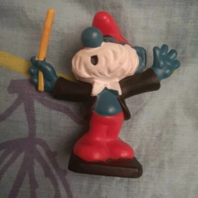 Bully - Payo Selten Dirigent Schlumpf In Roter Hose Sehr gut erhalten( Rarität.) - Bild 1 von 2